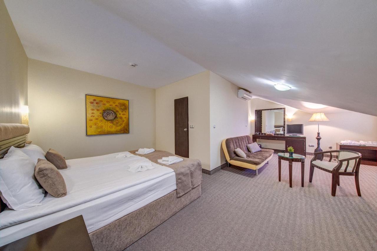 Hotel Bansko Spa & Holidays - Free Parking Exterior foto